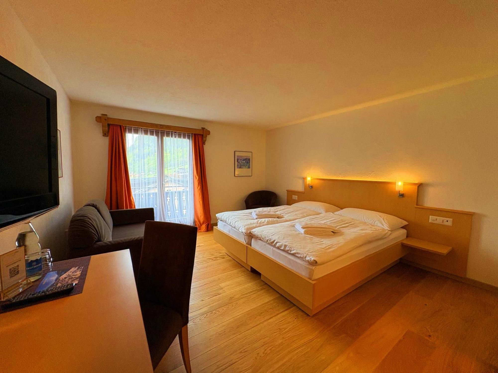 Madrisa Lodge โคลสเตอร์ ภายนอก รูปภาพ