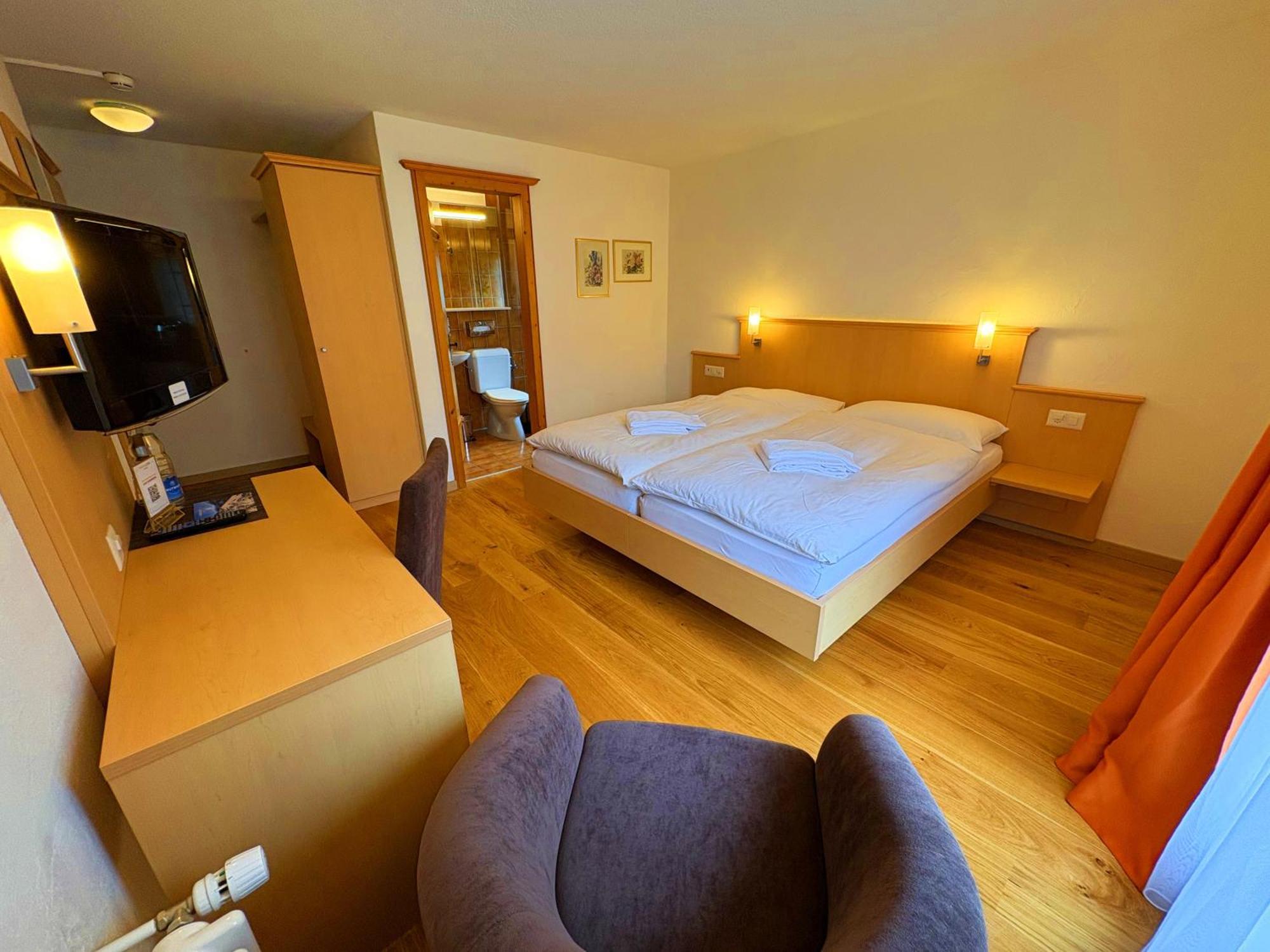 Madrisa Lodge โคลสเตอร์ ภายนอก รูปภาพ